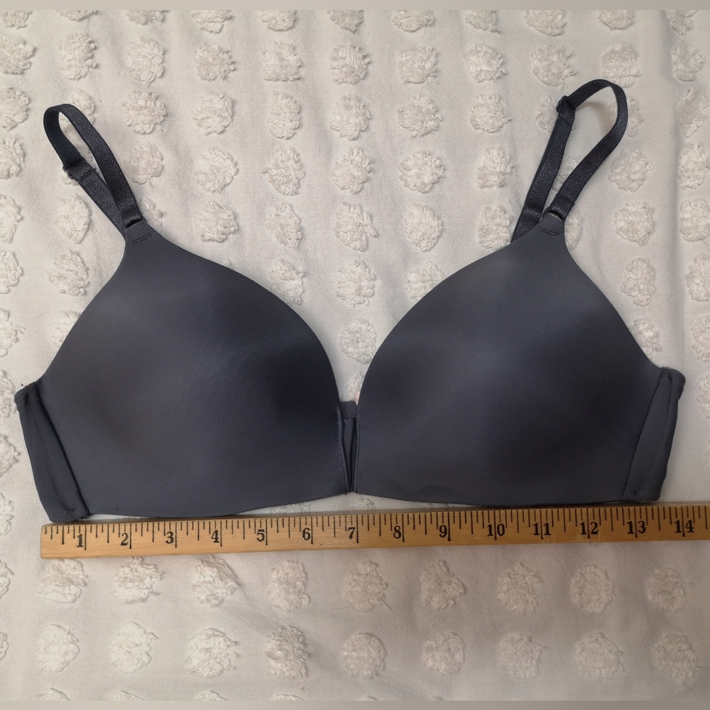 Victoria's Secret Gray Bra 36C